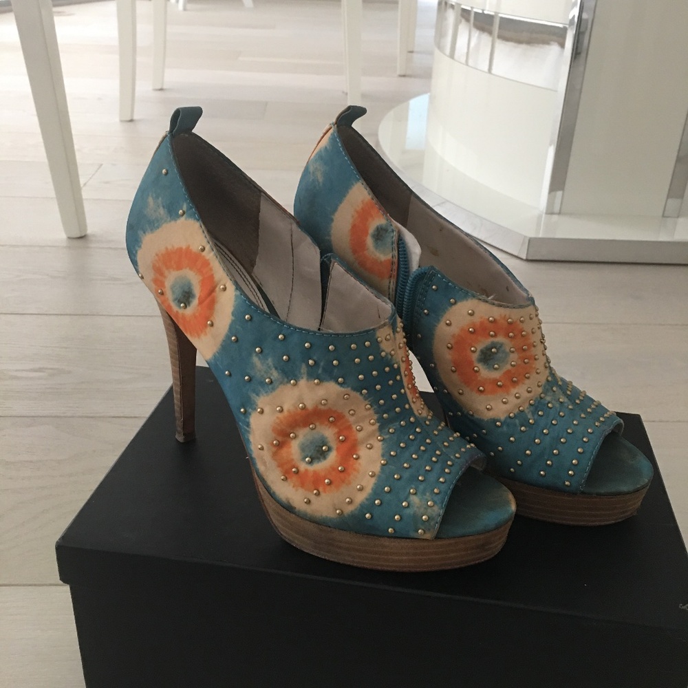 RACHEL ROY LEATHER HEELS SHOES 7